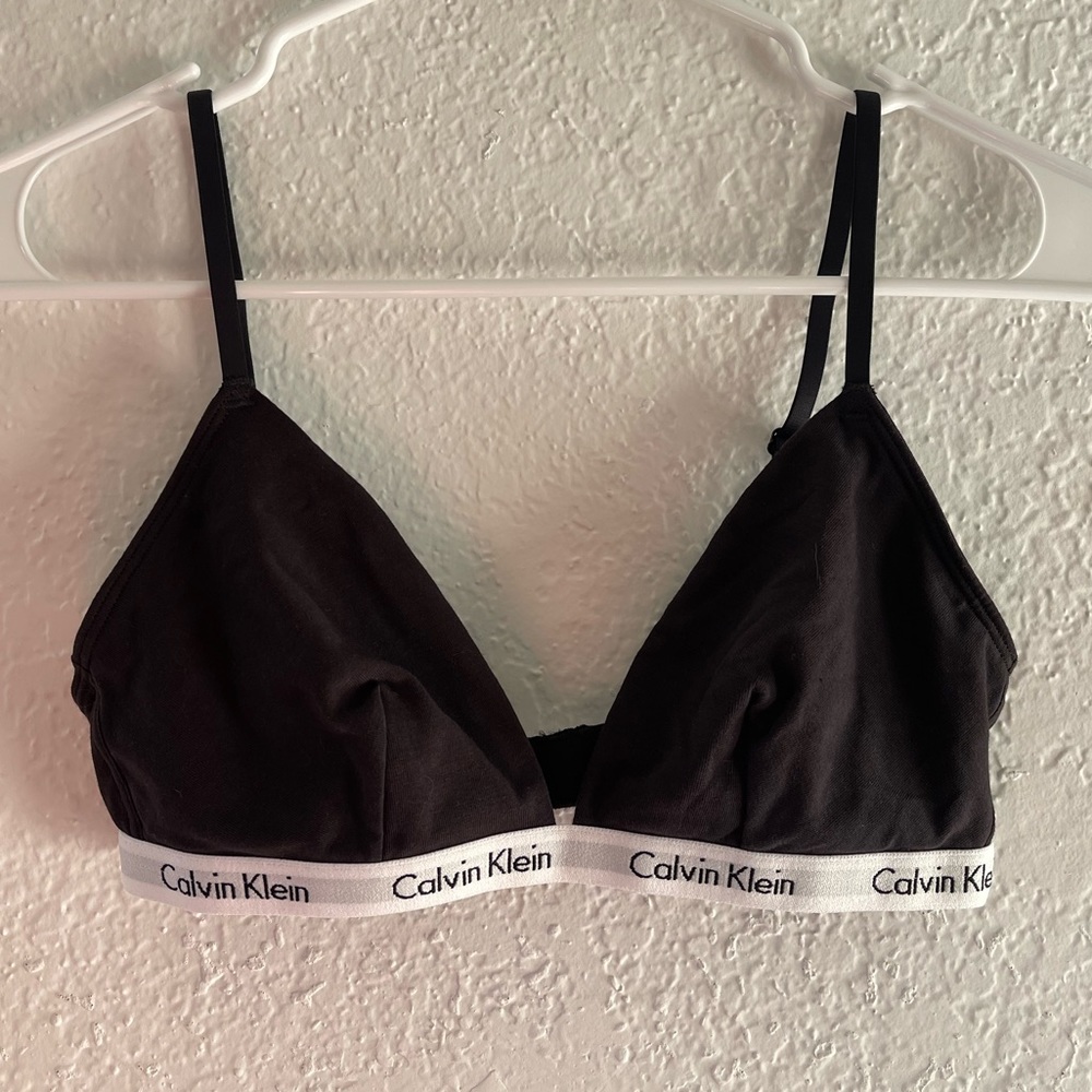 BRAND NEW CALVIN KLEIN BRA